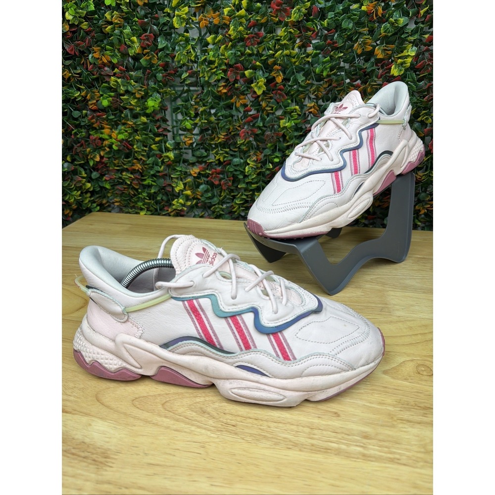 Adidas Ozweego Sneakers Shoes Icey Pink Trace Maroon Sneakers Women's 11 EE5719